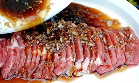 Để có món thịt ngon đòi hỏi bạn phải biết cách ướp thịt đúng cách, nên cho những gia vị gì, ướp trong thời gian bao lâu..